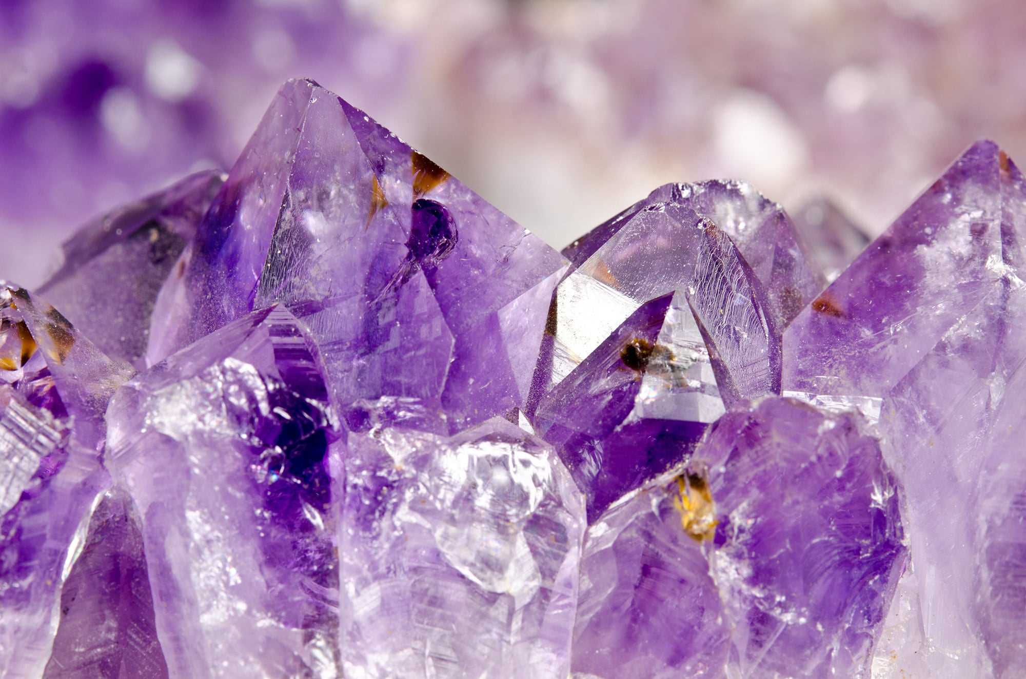 amethyst-makro-kristalllandschaft