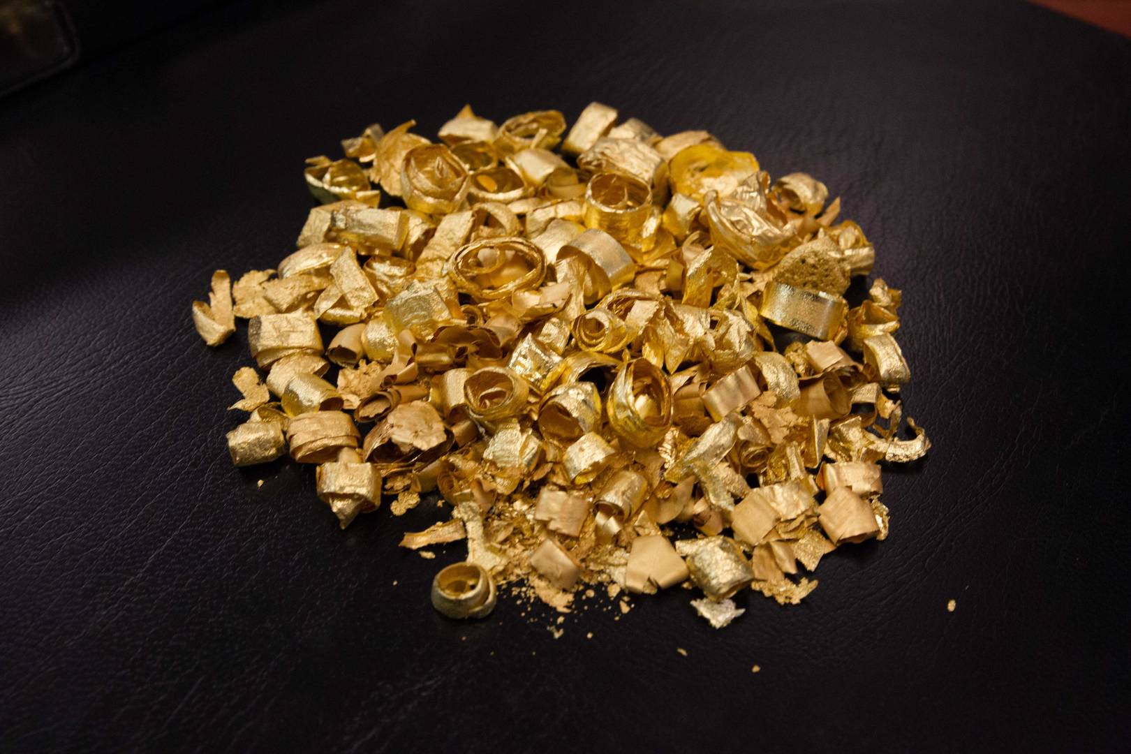 Análise de metais preciosos