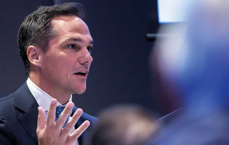 Malcolm Deane, ALS CEO & Managing Director, speaking