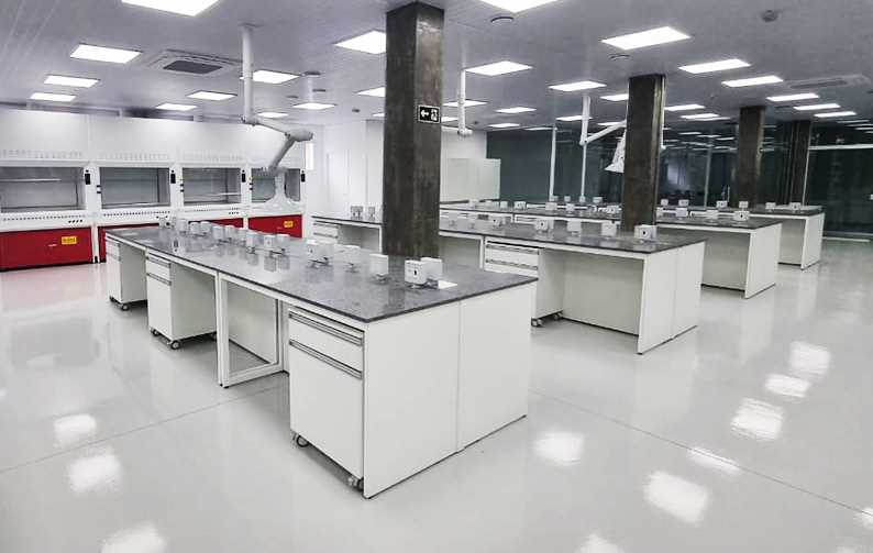 Laboratório ALS Pharma em Paulínia, Brasil