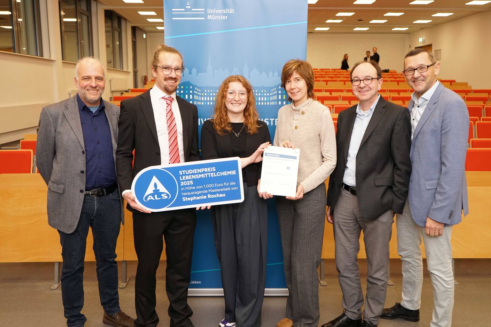 Studienpreis Lebensmittelchemie 2025: Übergabe an Preisträgerin Stephanie Rochau