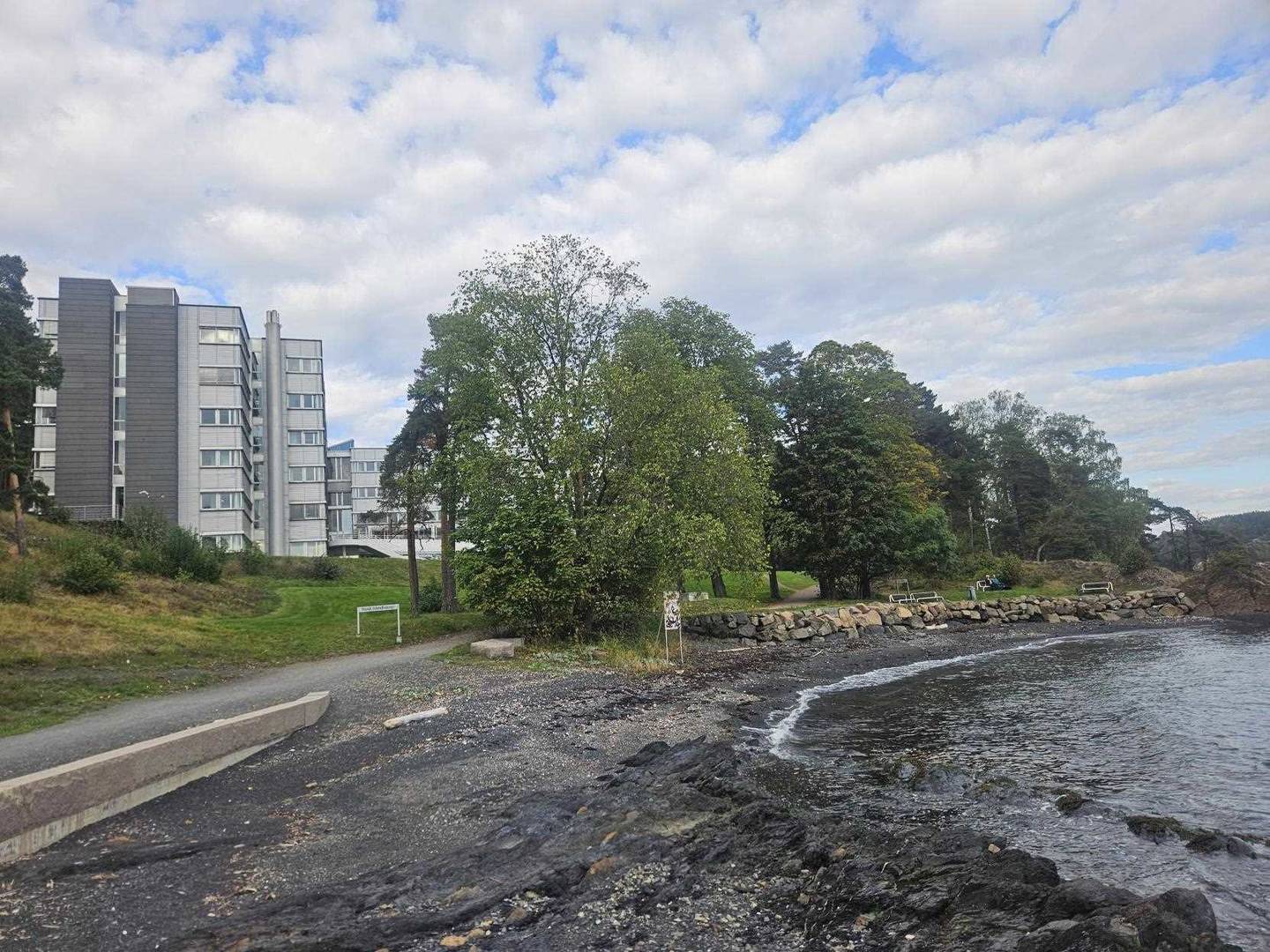 ALS kontor ved stranden